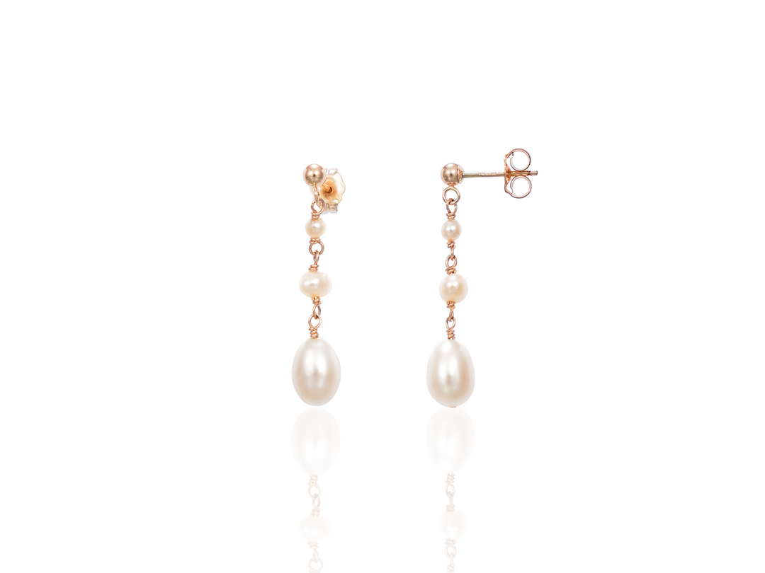 Boucles d'oreilles Lou - Boucles d'oreilles courtes en perles d'eau douce