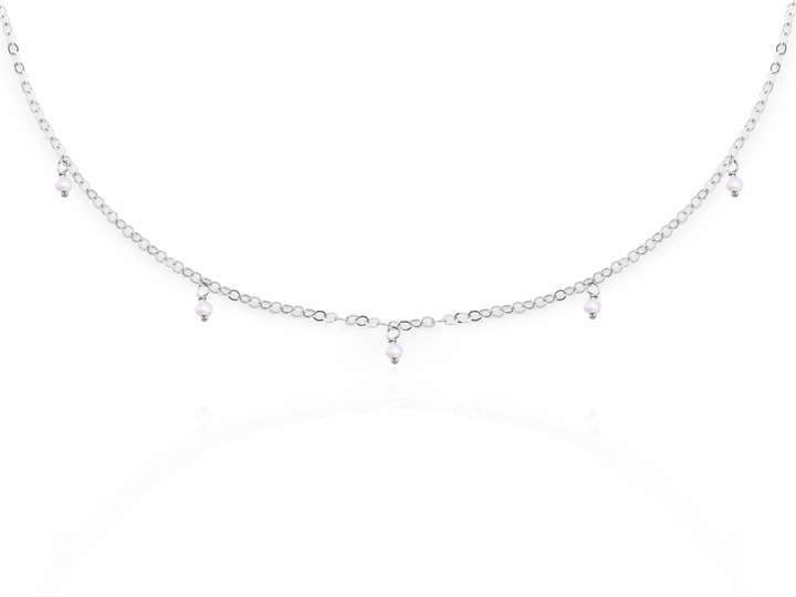 Mia - Tiny pearl charm necklace