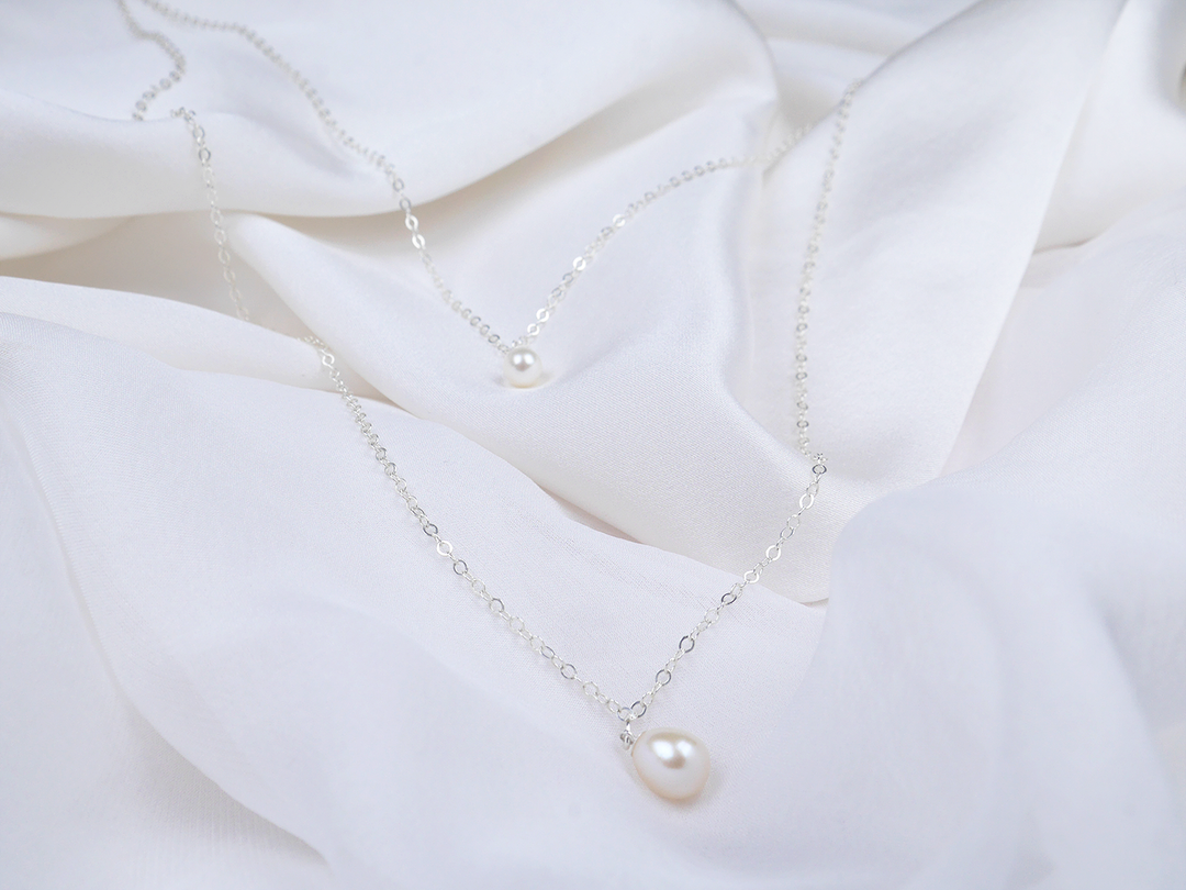 Collier de dos Hermione