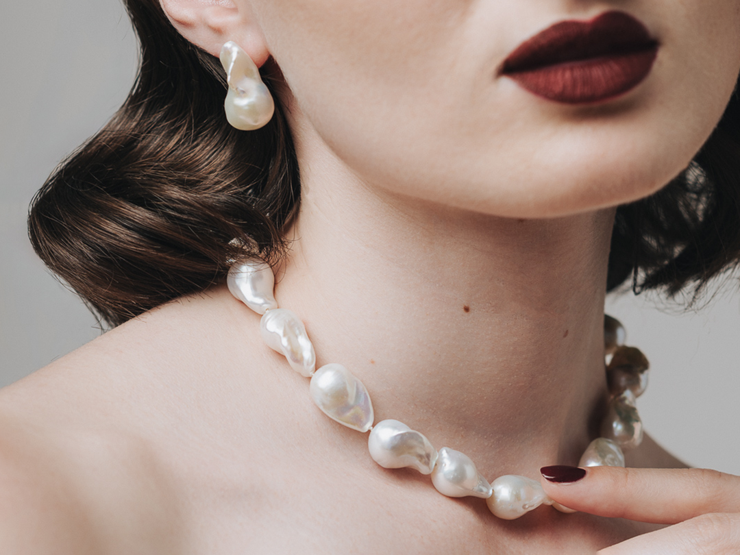 NECKLACES - 26