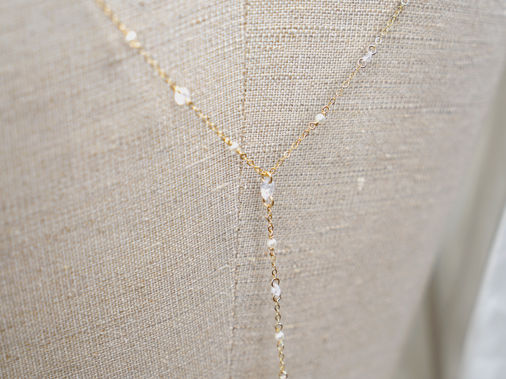 Capucine - Collier de dos à deux rangs avec diamants CZ pour robe de mariée
