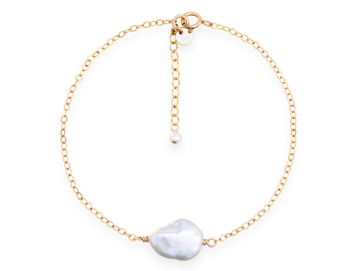 Alyssa - Single Keishi Pearl Bracelet