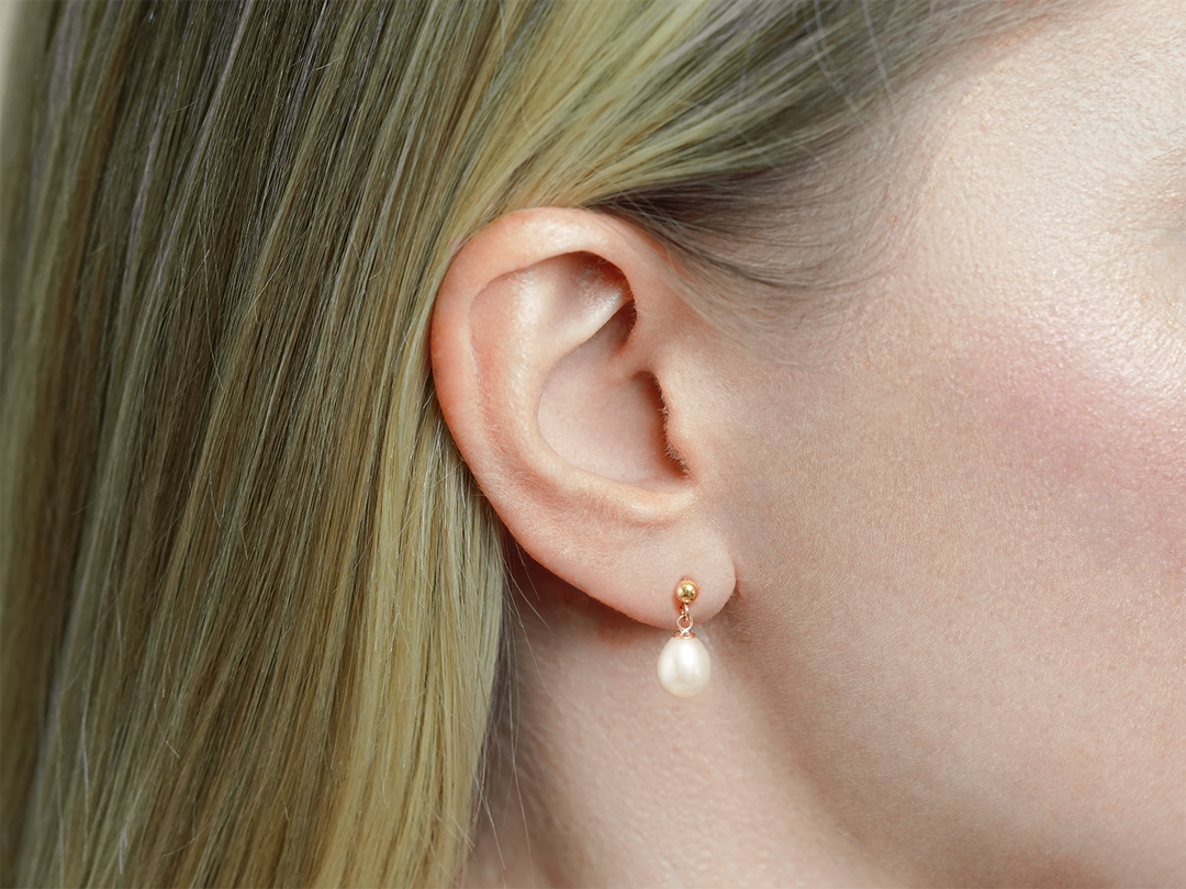 Julie - Boucles d'oreilles classiques perles en forme de goutte